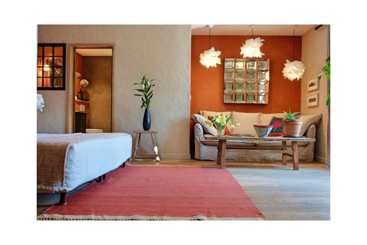 Bed and Breakfast Les Jardins De Sitaara Cucuron Zewnętrze zdjęcie